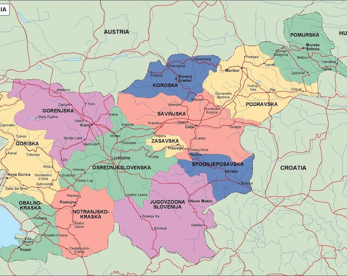 Slovenya haritası siyasi