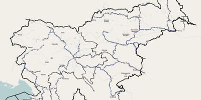 Slovenya tren göster